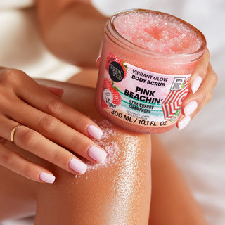 Organic Shop Pink Beachin´ Vibrant Glow Body Scrub. Strawberry Champagne (300ml)